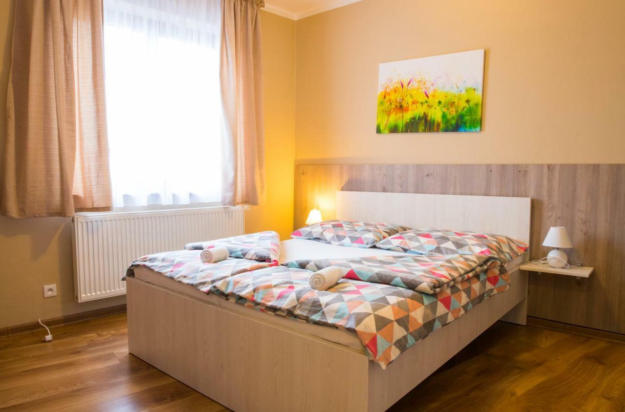 Penzión Stefarez New Veľký Meder Exterior foto